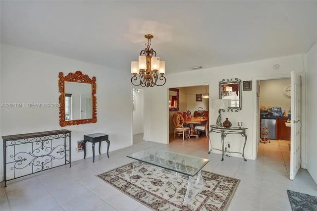 4 of 22 - 5306 Roosevelt Street, Hollywood, FL
