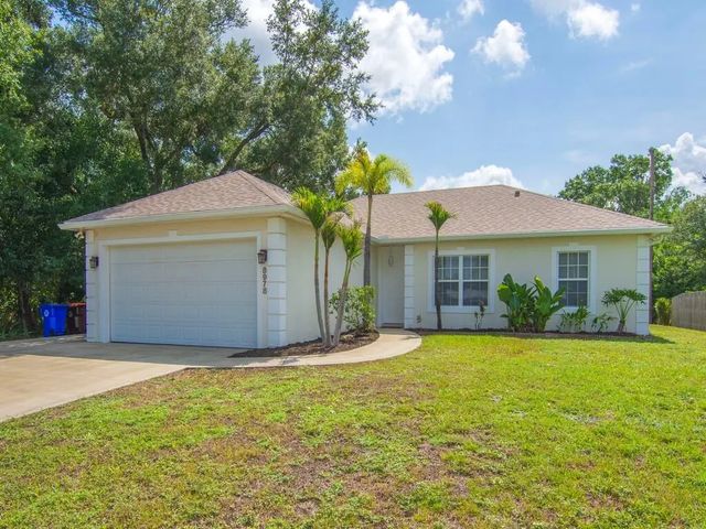 2 of 47 - 8978 100th Court, Vero Beach, FL