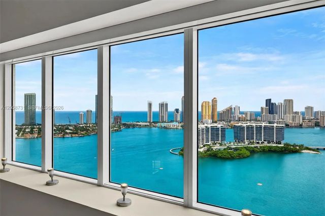2 of 109 - 3330 Ne 190th Street #uph14, Aventura, FL