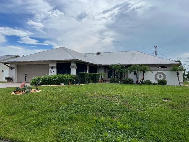 3 of 37 - 6409 Nw Friendly Circle, Port St. Lucie, FL