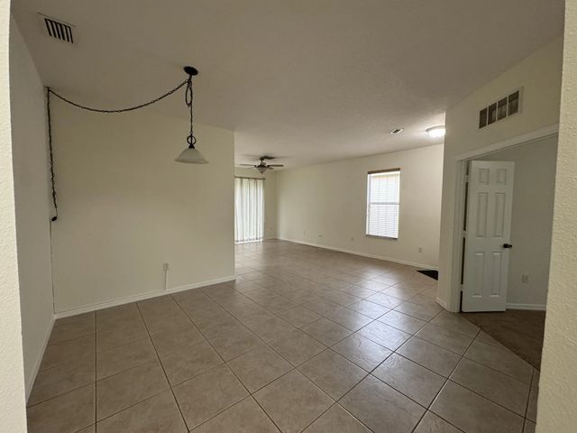 4 of 17 - 601 Sw Indian Key Drive, Port St. Lucie, FL