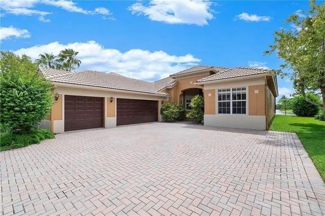 2 of 17 - 7008 Nw 111th Terrace, Parkland, FL