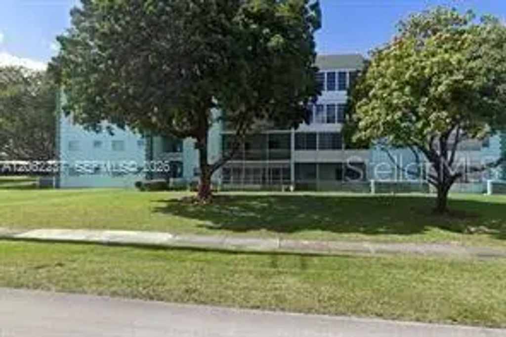 4141 Nw 44th Avenue #226, Lauderdale Lakes