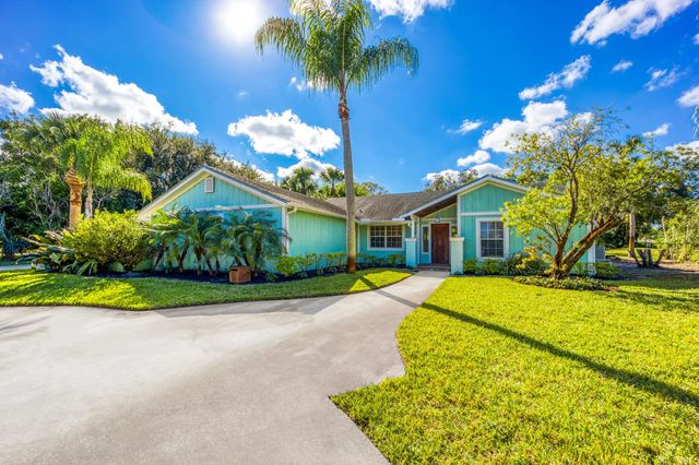 2232 Sw Racquet Club Drive, Palm City