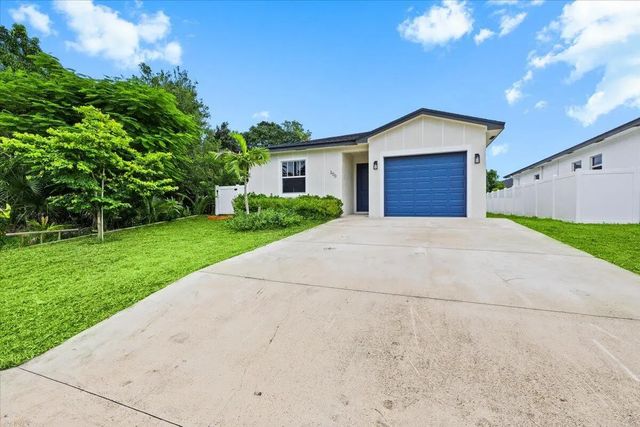2 of 35 - 200 Marie Drive, West Palm Beach, FL