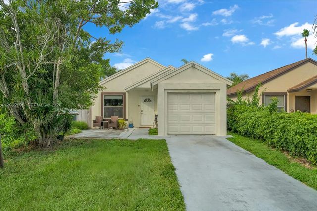 949 Sw 7th Place, Florida City
