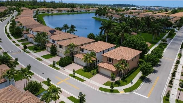 8890 W 33rd Avenue, Hialeah