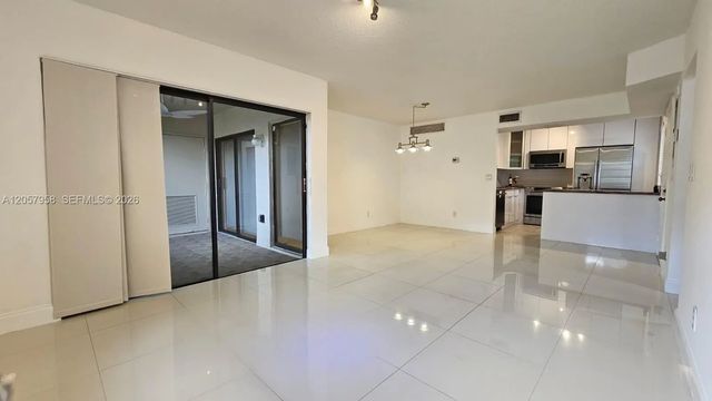 3 of 30 - 9850 Nw 3rd Court #2, Plantation, FL