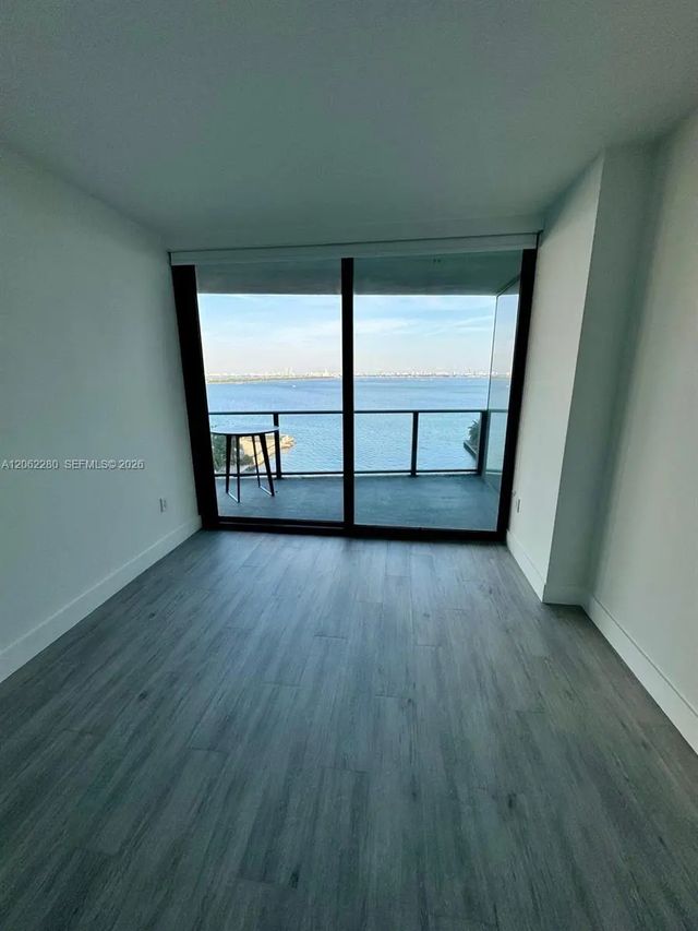 4 of 33 - 460 Ne 28th Street #906, Miami, FL