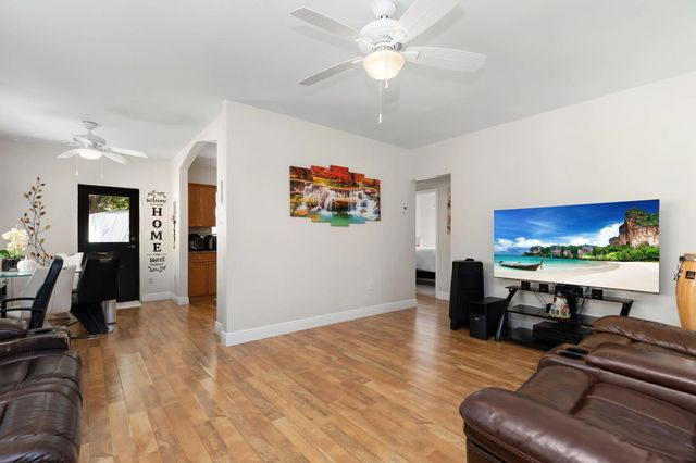 5 of 17 - 437 Lark Avenue, Miami Springs, FL