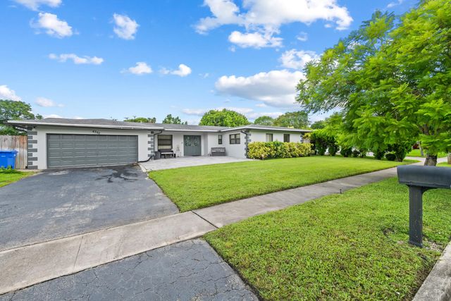 5 of 29 - 6320 Sw 4th Place, Margate, FL