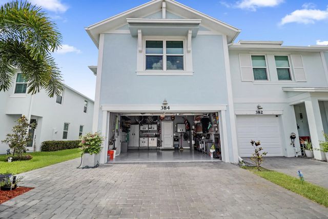 3 of 41 - 384 Se Sea Hunt Way, Stuart, FL