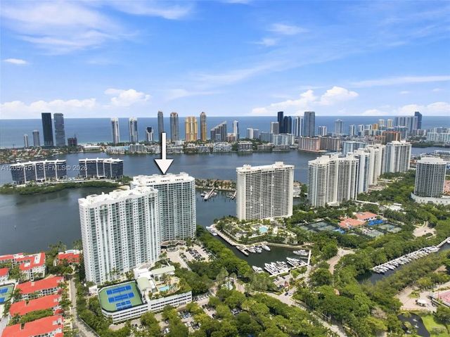 3201 Ne 183rd Street #2104, Aventura