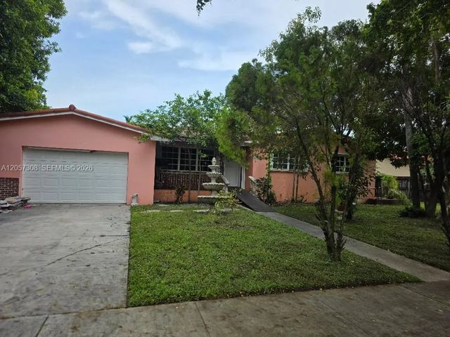 3 of 17 - 881 Albatross Street, Miami Springs, FL
