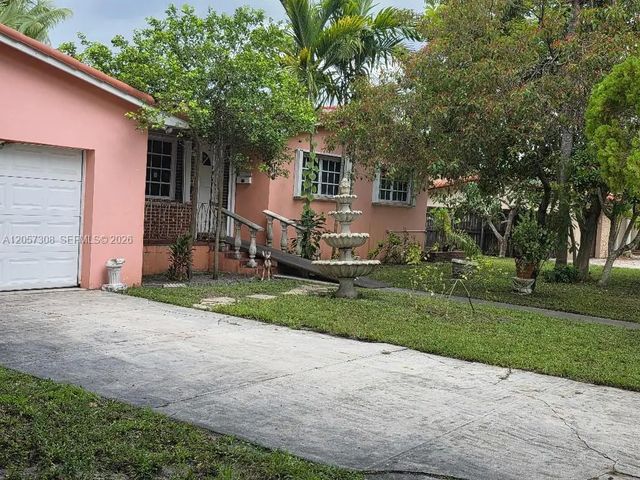 5 of 17 - 881 Albatross Street, Miami Springs, FL