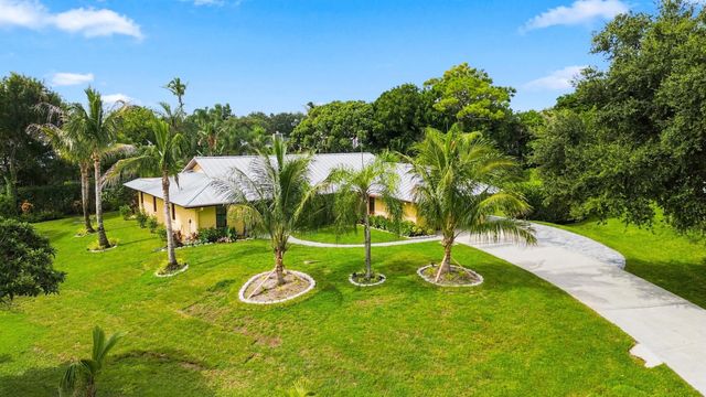 3120 Ne Heather Court, Jensen Beach