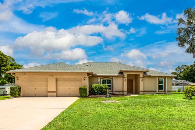 649 Ne Horizon Lane, Port St. Lucie