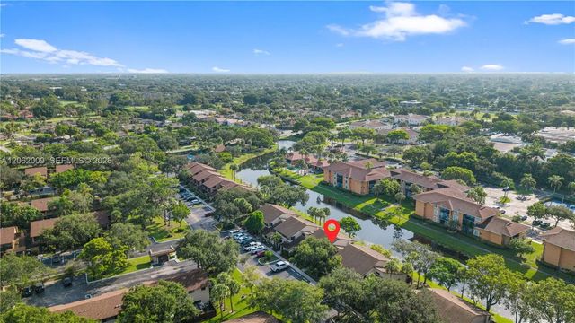3 of 51 - 7640 Nw 79th Avenue #l6, Tamarac, FL