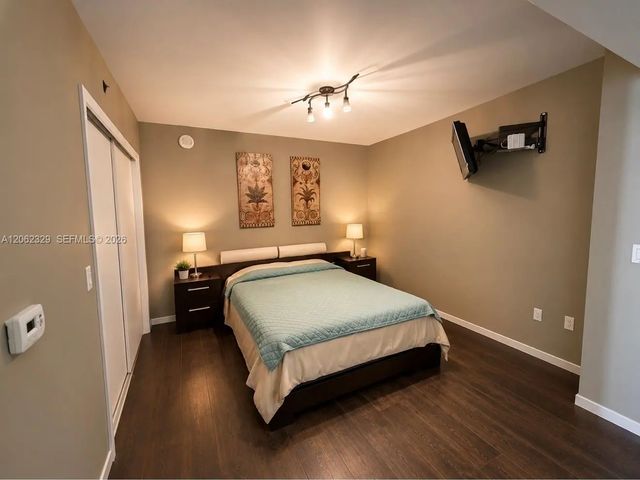 3 of 7 - 1830 S Ocean Drive #1405, Hallandale Beach, FL