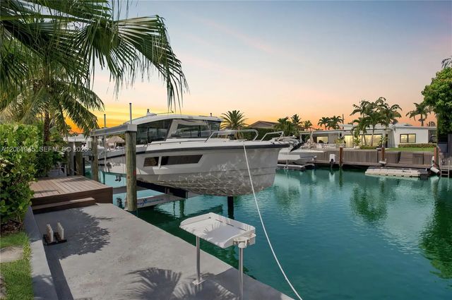 4 of 29 - 12906 Cherry Road, North Miami, FL