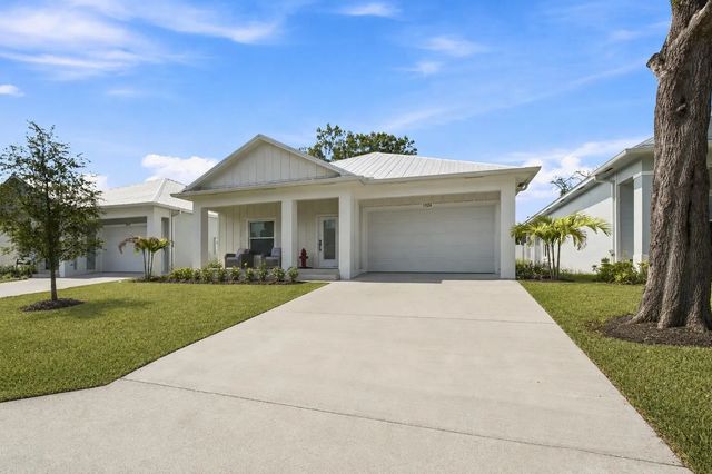 2 of 31 - 1024 Sw 35th Street, Palm City, FL
