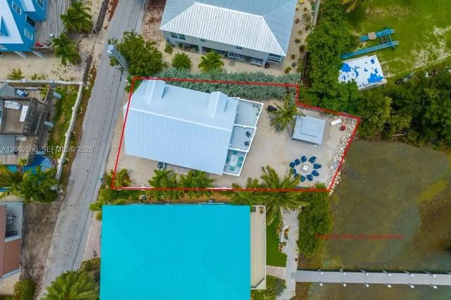 850 E 105th Street E #ocean, Marathon