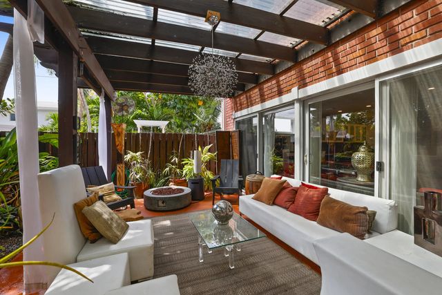 7 Middlesex Drive, Wilton Manors