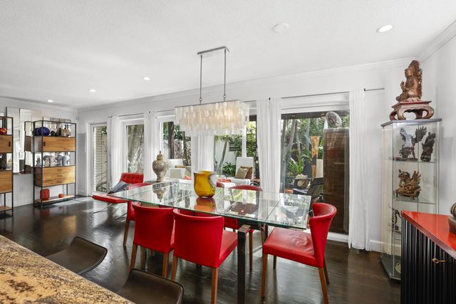 5 of 56 - 7 Middlesex Drive, Wilton Manors, FL