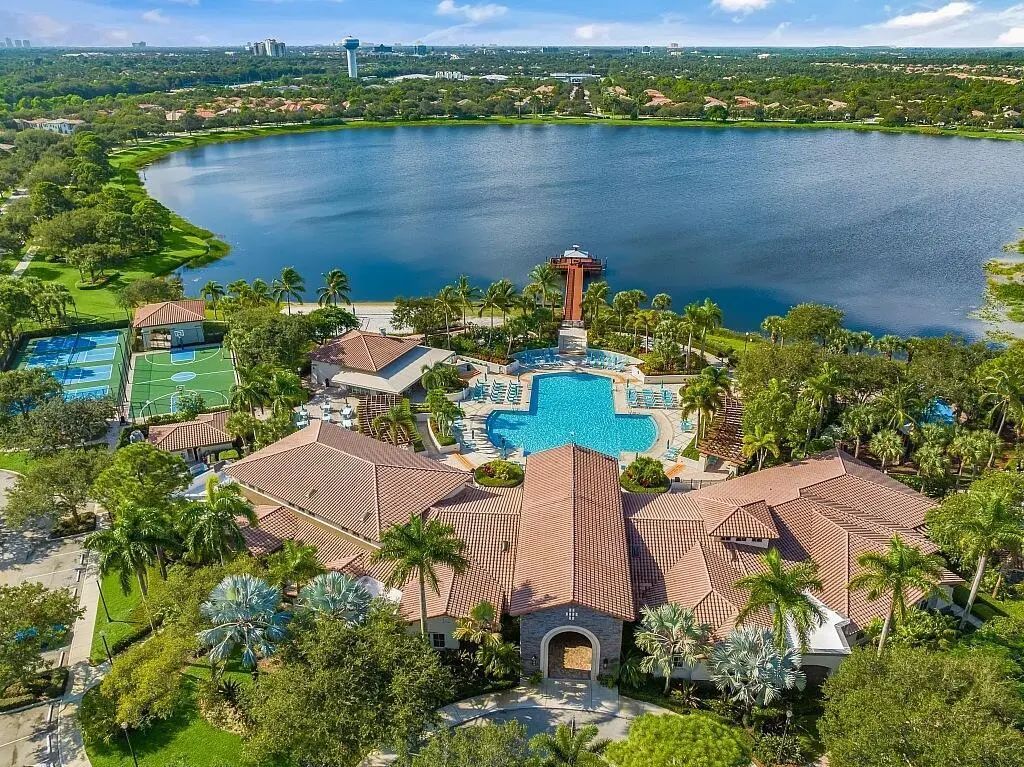 631 Moondancer Court, Palm Beach Gardens property for sale
