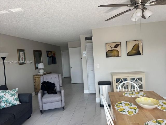 3 of 13 - 3215 N Ocean Drive #502, Hollywood, FL