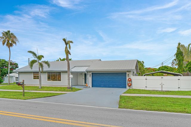 215 Sw 8th Street, Boynton Beach