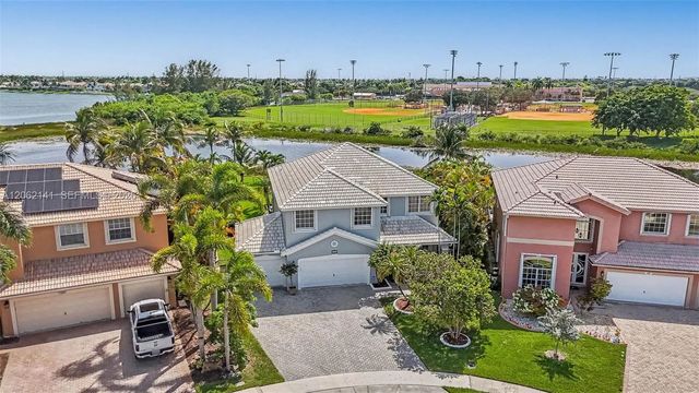 3 of 59 - 694 Sw 168th Way, Pembroke Pines, FL