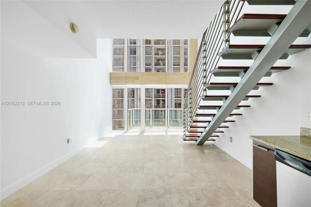 3 of 26 - 41 Se 5th Street #906, Miami, FL