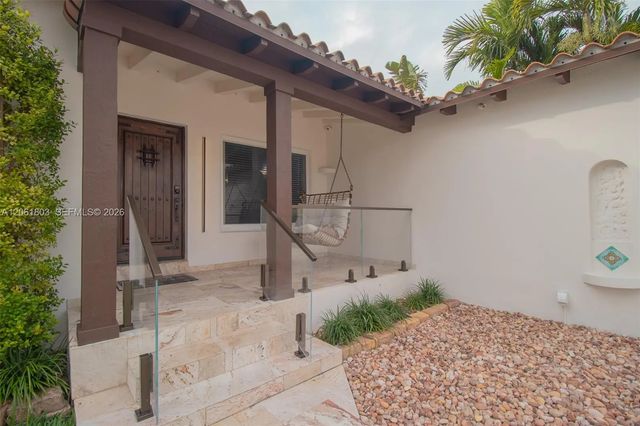 4 of 49 - 3722 Royal Palm Avenue, Miami Beach, FL