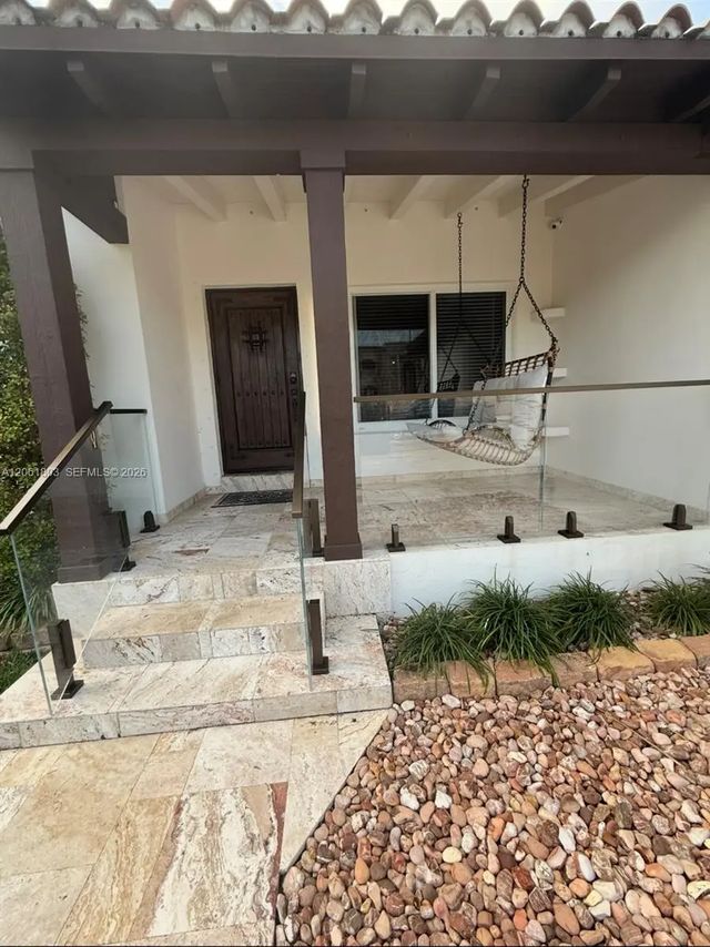 4 of 44 - 3722 Royal Palm Avenue, Miami Beach, FL