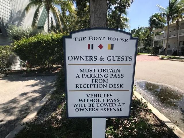 4 of 18 - 12411 Overseas Highway, Marathon, FL