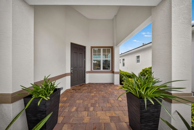 3 of 49 - 25037 Sw Alberti Way, , FL