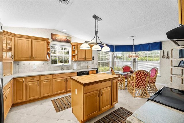 4 of 46 - 2375 Nw Cove  View, Stuart, FL