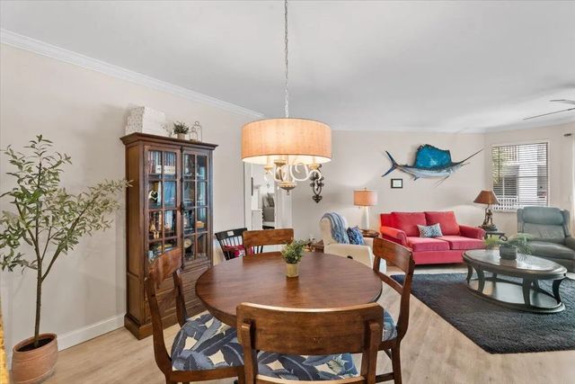2 of 50 - 815 Nw Flagler Avenue #201, Stuart, FL