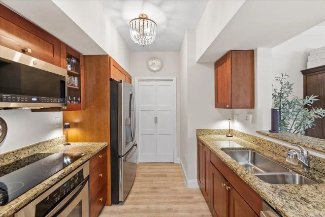 3 of 50 - 815 Nw Flagler Avenue #201, Stuart, FL