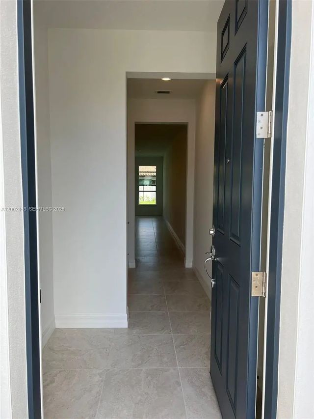 3 of 17 - 6121 Rancho Lane, Greenacres, FL