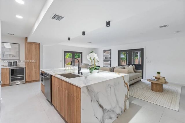 4 of 51 - 949 Lighthouse Drive, North Palm Beach, FL