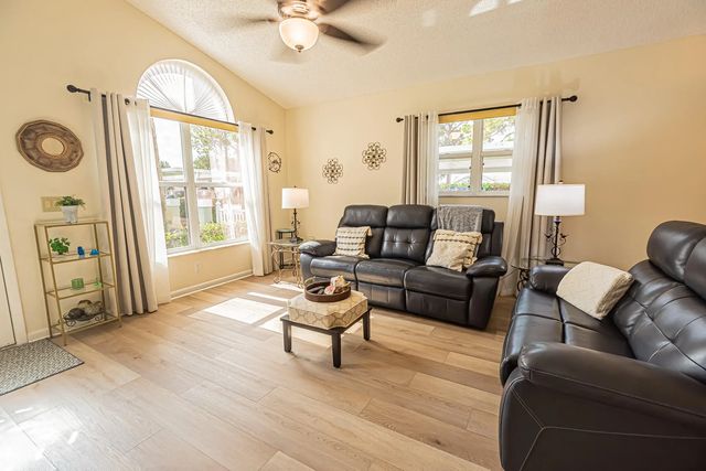 2 of 41 - 1149 Nw Lombardy Drive, Port St. Lucie, FL