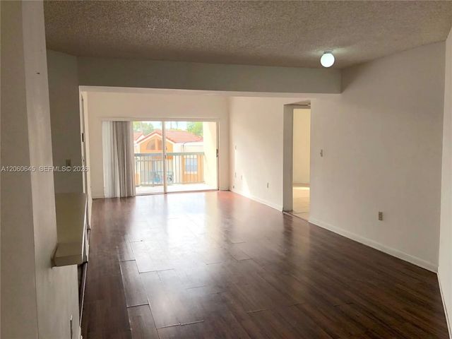 4 of 17 - 6280 Nw 186th Street #311, Hialeah, FL