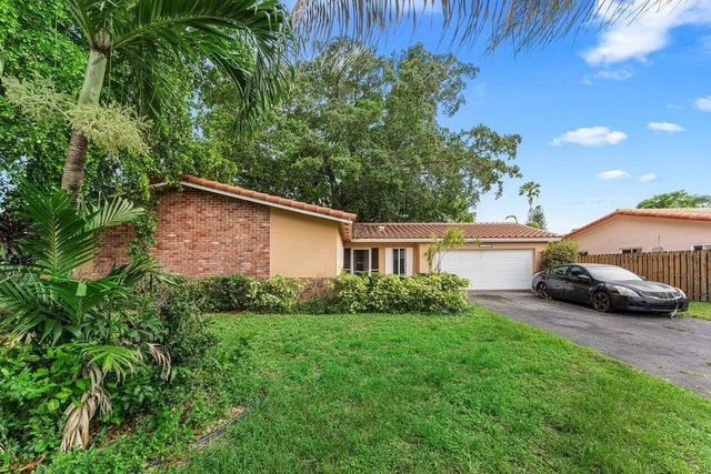2 of 24 - 11260 Nw 41st Street, Coral Springs, FL
