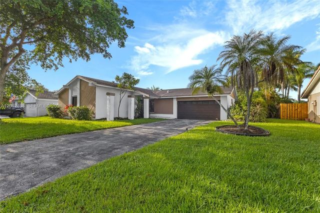 11905 Sailboat Drive, Cooper City