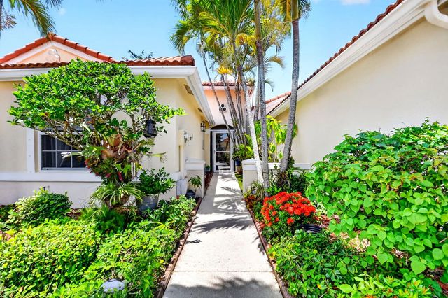 2 of 37 - 7285 Burgess Drive, Lake Worth, FL
