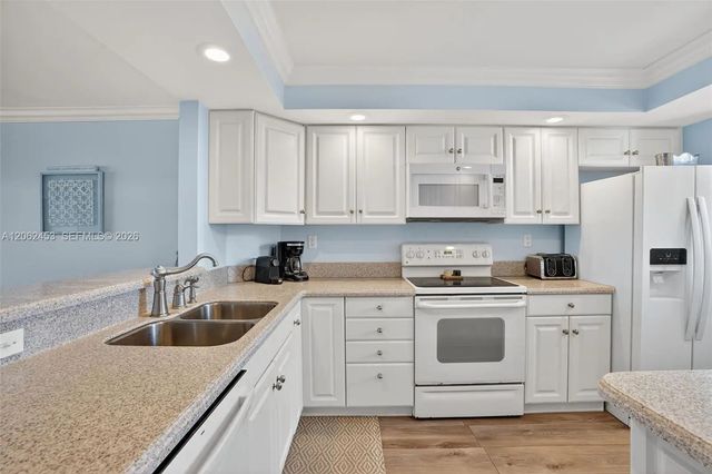 5 of 21 - 9900 S Ocean Drive #1102, Jensen Beach, FL