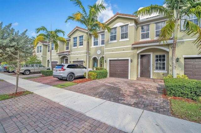 2 of 16 - 1429 Se 26th Avenue, Homestead, FL