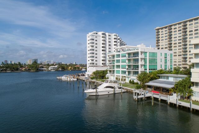 5 of 44 - 353 Sunset Drive #202, Fort Lauderdale, FL